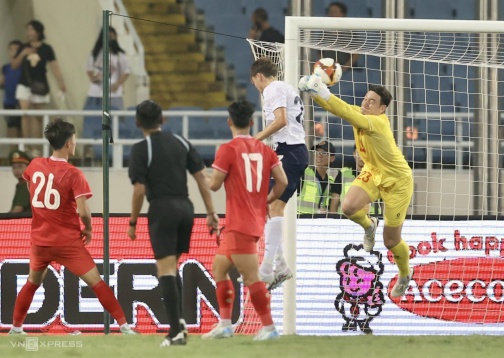 Tiền đạo Nga: 'Việt Nam phản lưới vì sai quy tắc'